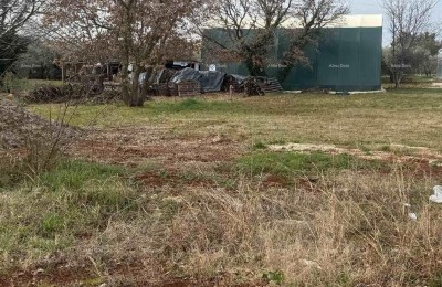 Terreno edificabile 2.960 m² – Novigrad