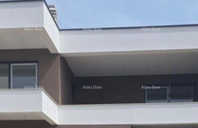 PULA, VALDEBEK – PROSTRAN STAN NA CIJELOJ ETAŽI, 132,55 m², GARAŽA I PARKIRNO MJESTO