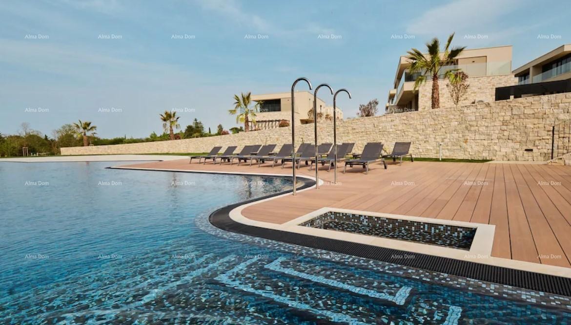 Luksuzni resort s krovnim infinity bazenom! 3