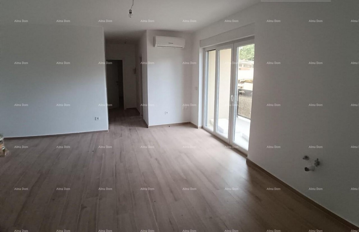 ТАР – 71 м², 3-комнатная квартира, новостройка, первый этаж, 2 парковочных места 3