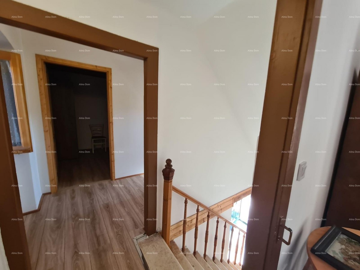 Vendita - Bellissima casa ristrutturata in Istria, nel centro di Marčana! 11