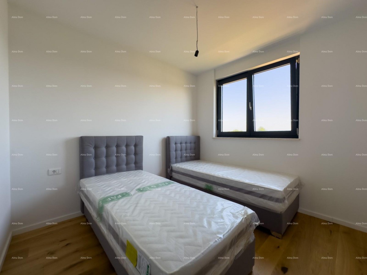 Просторная квартира в Пуле с тремя спальнями и современными удобствами рядом с центром города 28