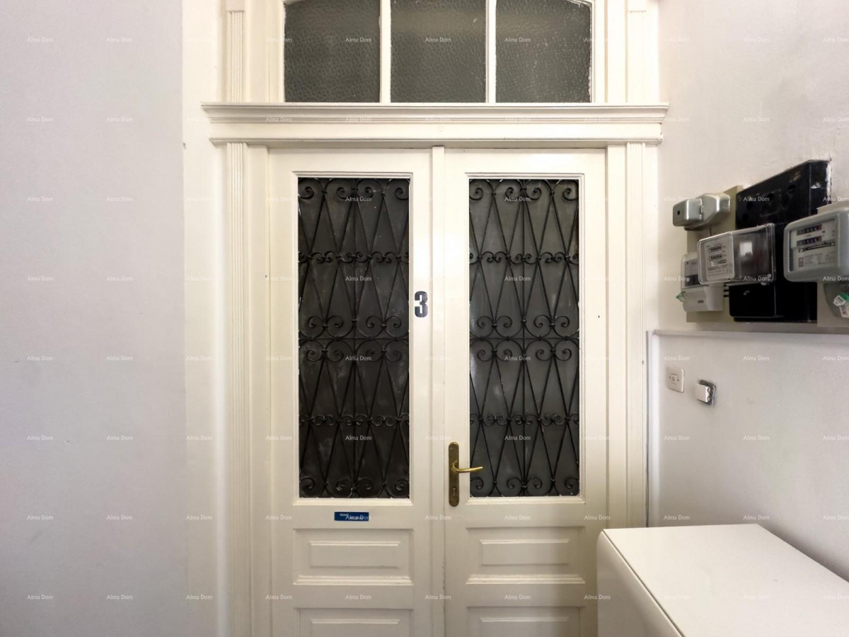 Prodaja stanovanja v centru s 4 stanovanjske enote, Pula! 7