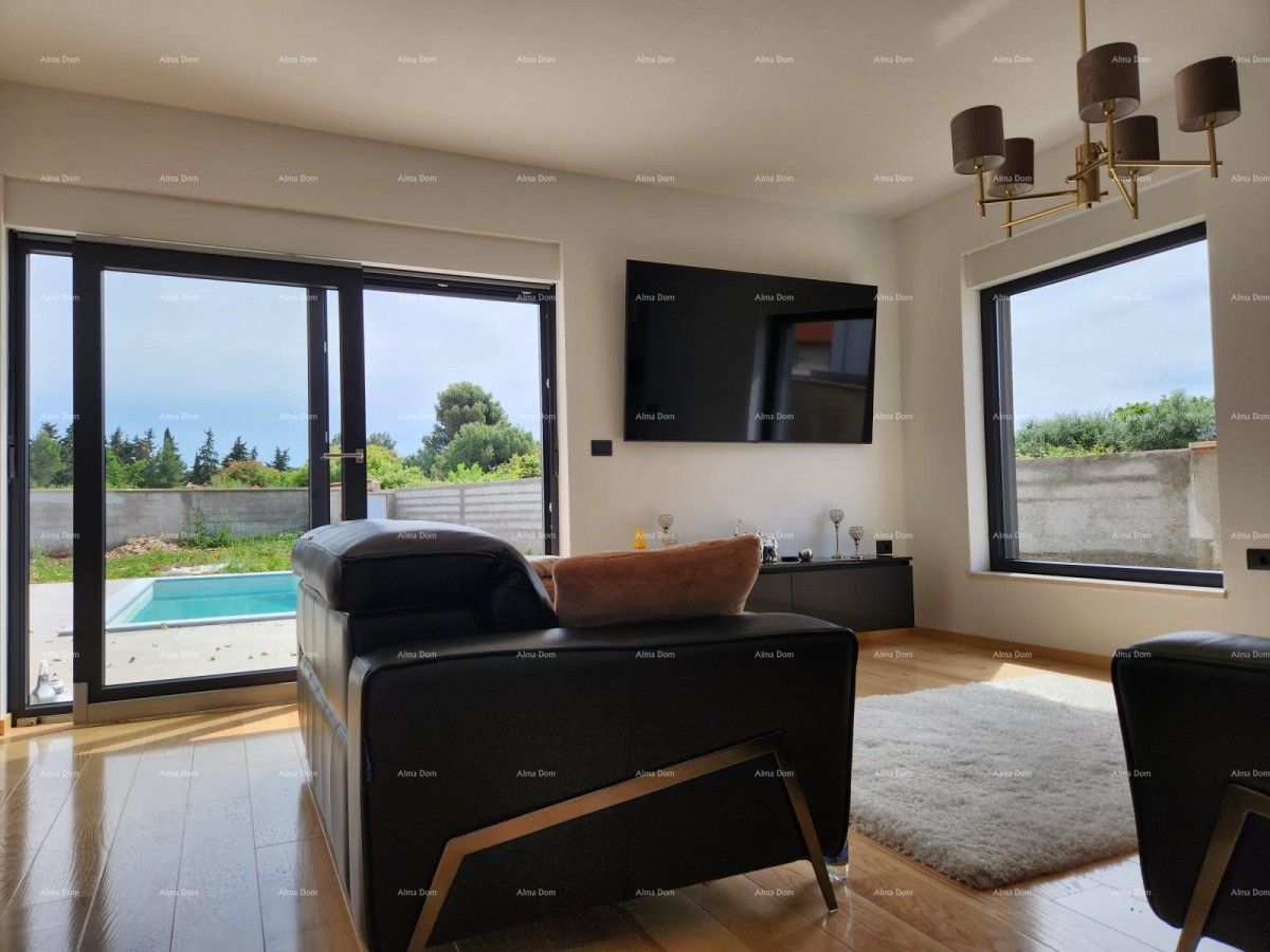 Istria, Ližnjan, 1 km to the center of Medulin, new modern house with pool for vacation. 5