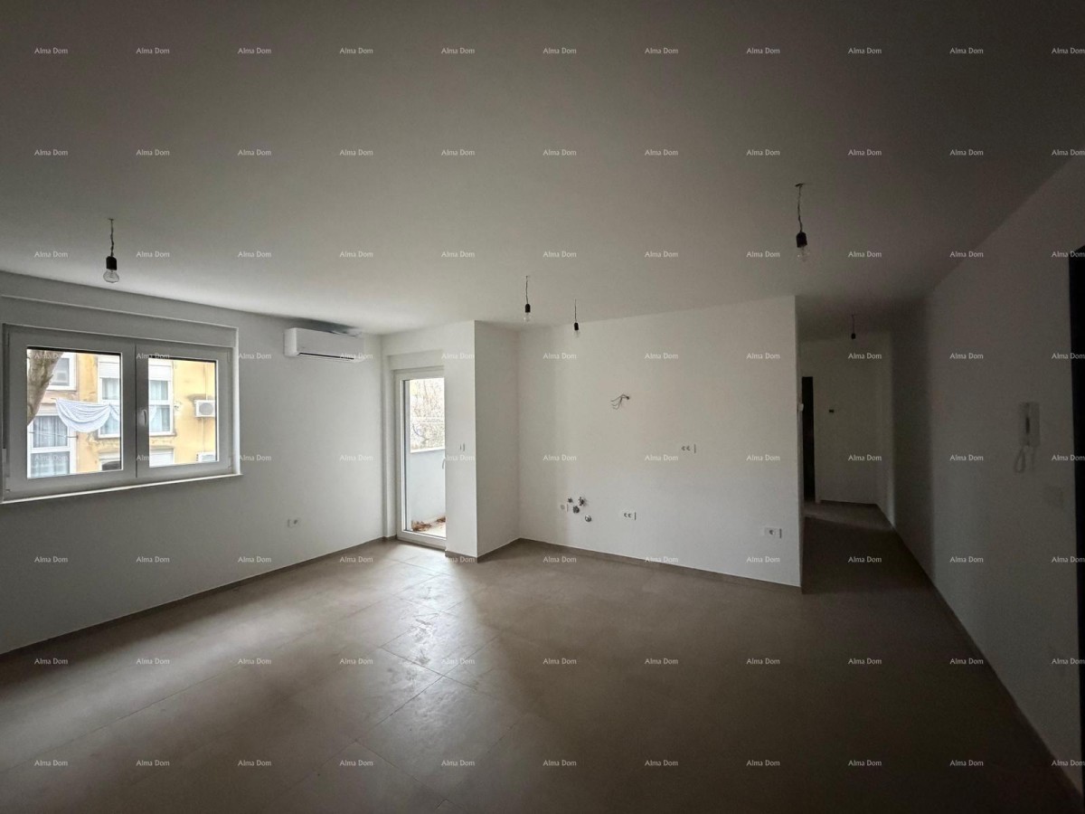 Продажа квартир , Пула, центр! 12