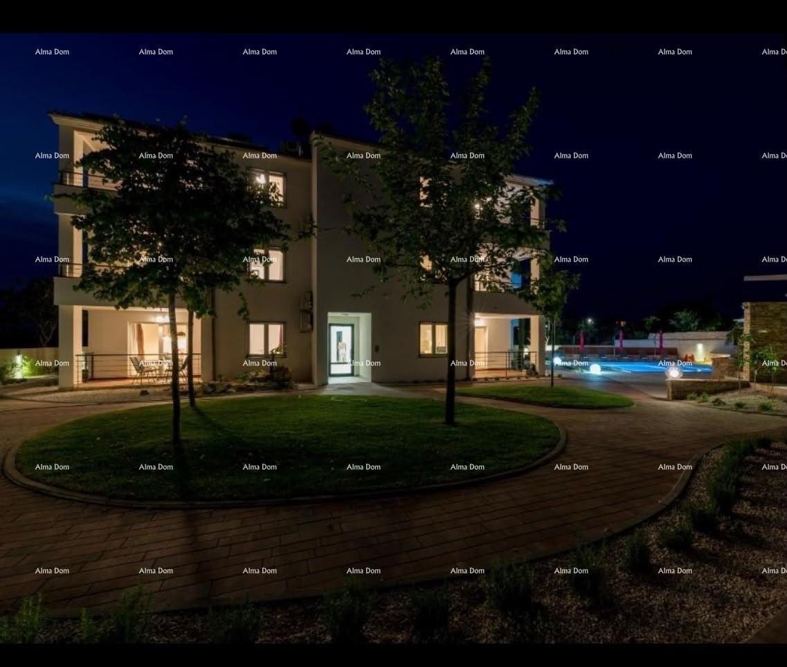 PEROJ – LIJEPO UREĐEN APARTMAN SA ZAJEDNIČKIM BAZENOM 4