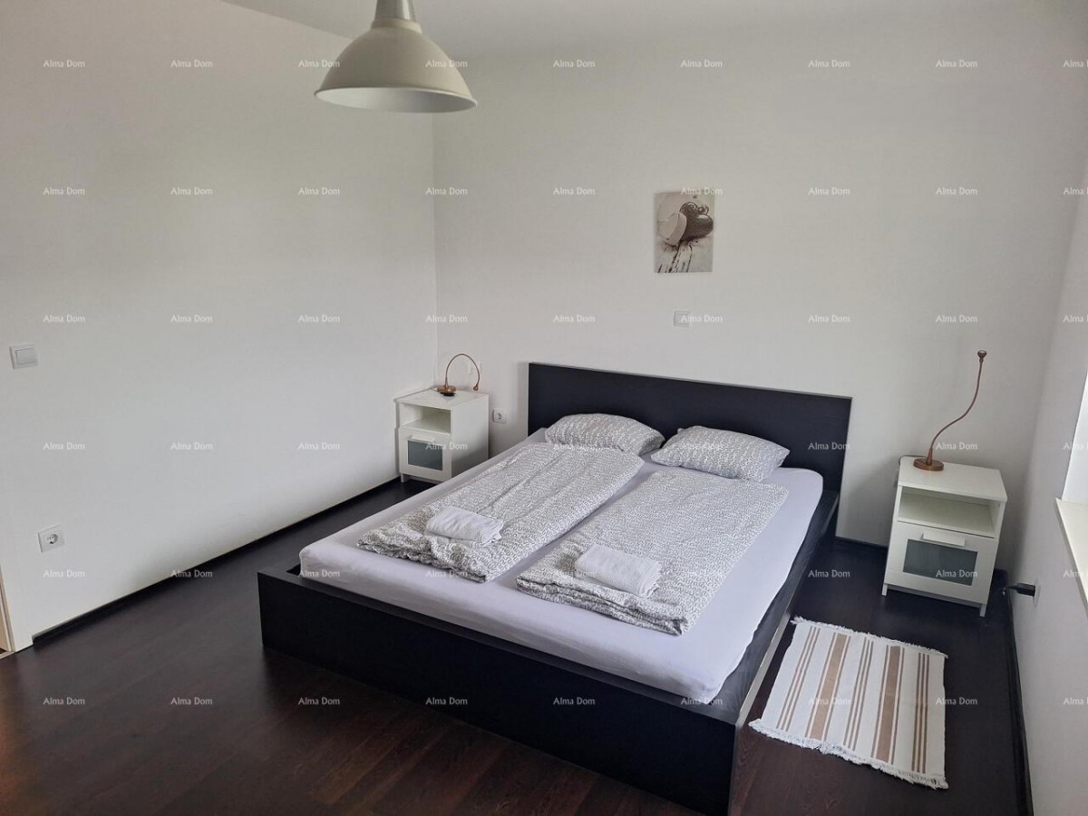 Продажа - Красиво оформленная, меблированная квартира в спокойном районе близко к морю, Умаг! 3