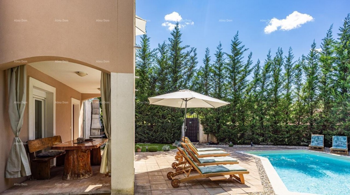 Beautifully renovated Istrian house with a private pool –  Svetvinčenat 3