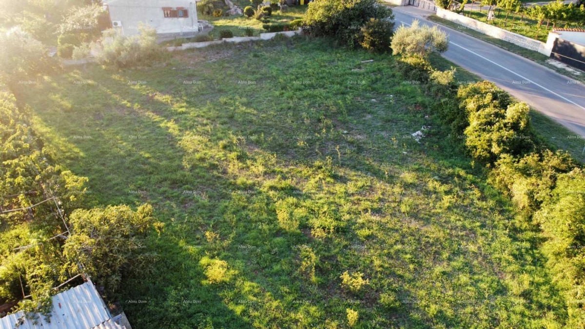 Građevinska parcela, blizina Krnice. Blizina Duge uvale. 2