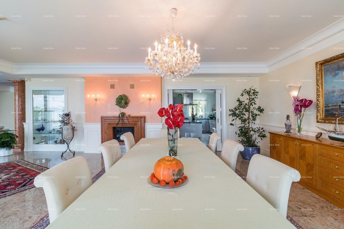 Umag Crveni Vrh Luxury villa, first row from the sea !Umag Crveni Vrh. 28