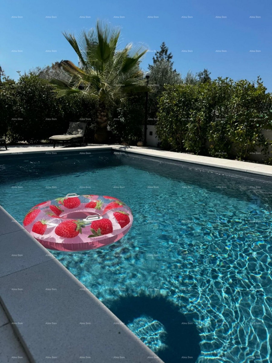 Appartamento modernamente arredato con piscina privata, giardino e posto auto, Pula! 19