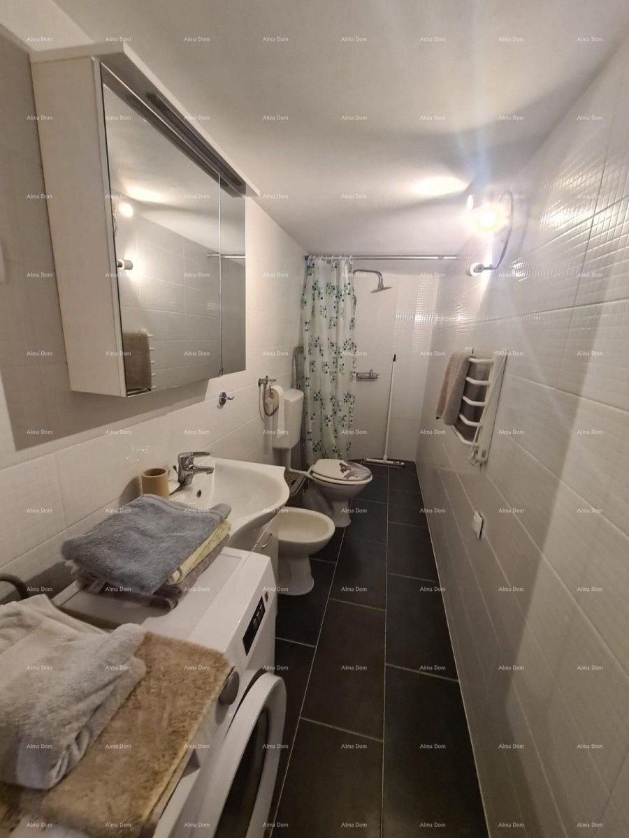 For sale: House with two apartments – Fažana 7