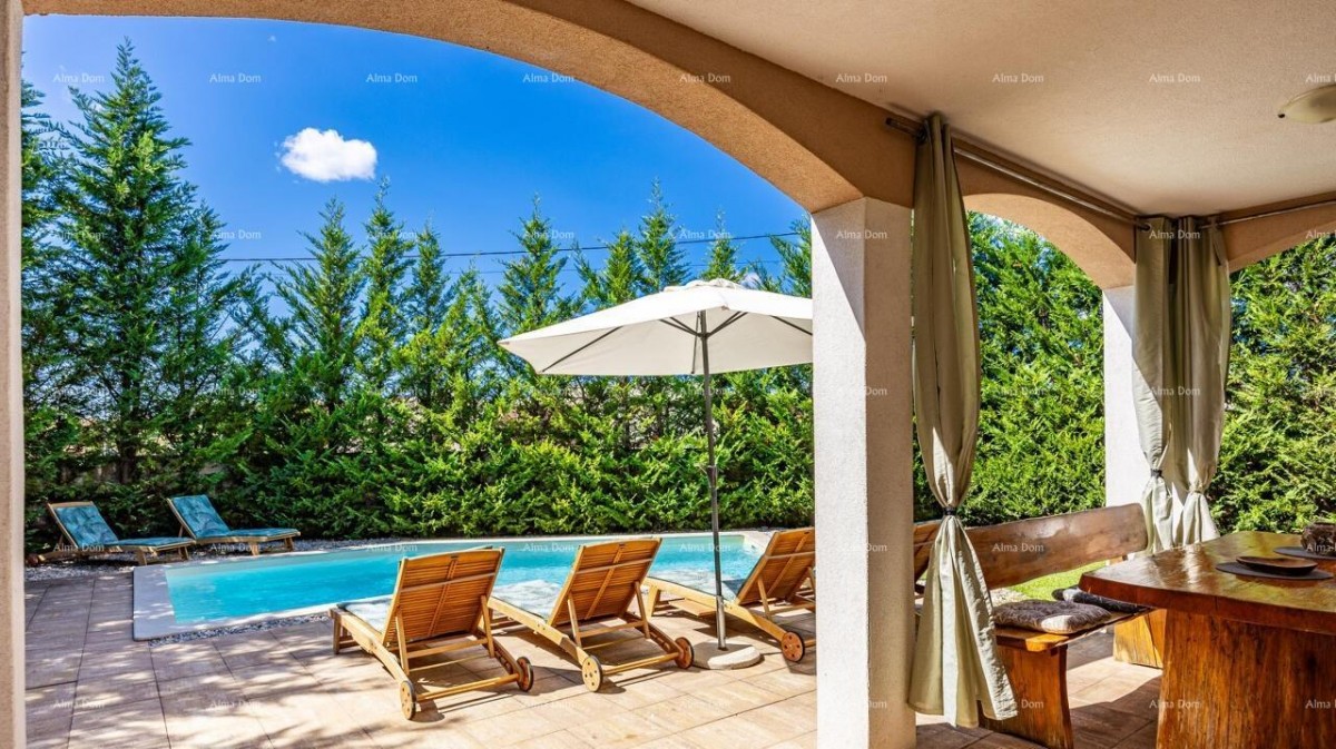 Beautifully renovated Istrian house with a private pool –  Svetvinčenat 20