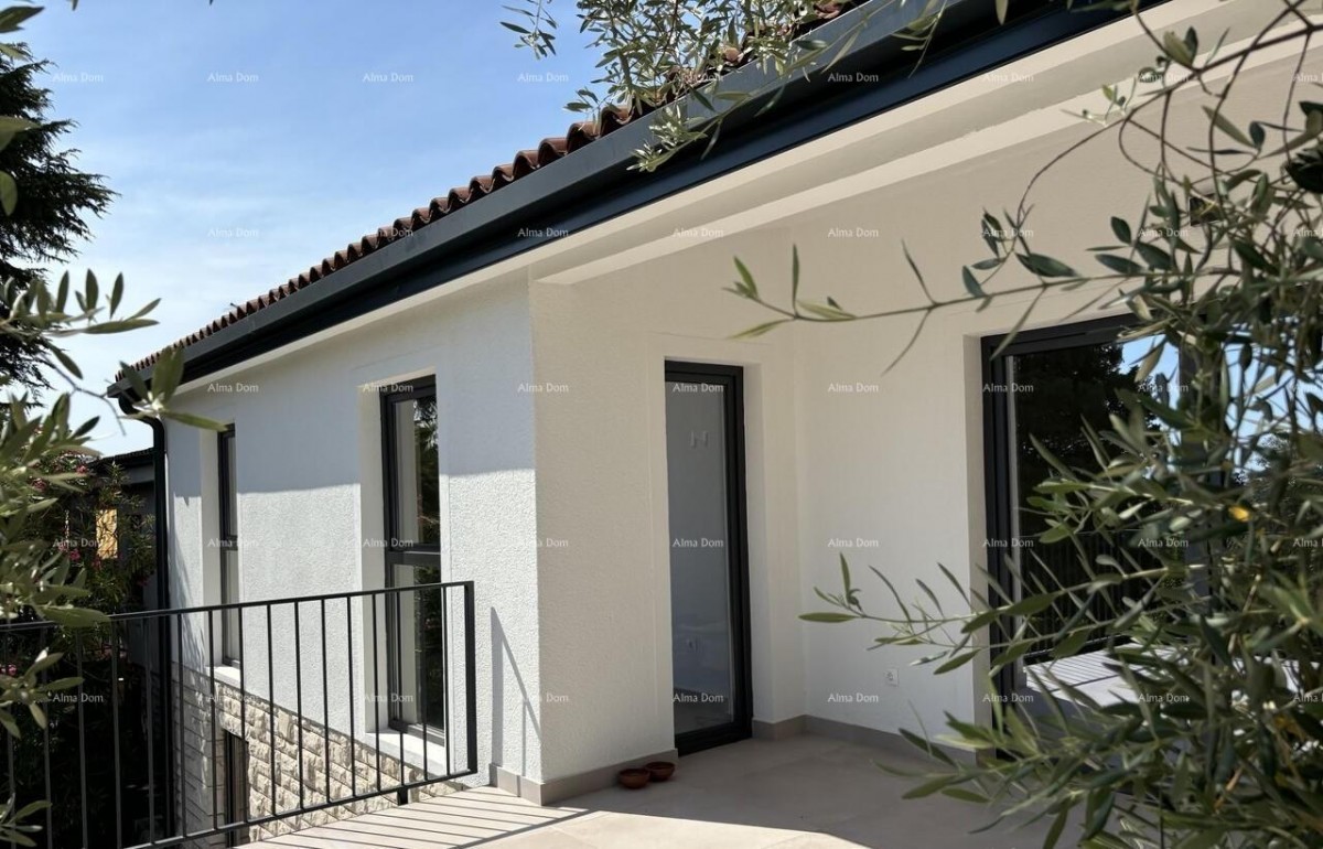 UMAG – Hiša s bazenom in tremi ločenimi apartmaji 11