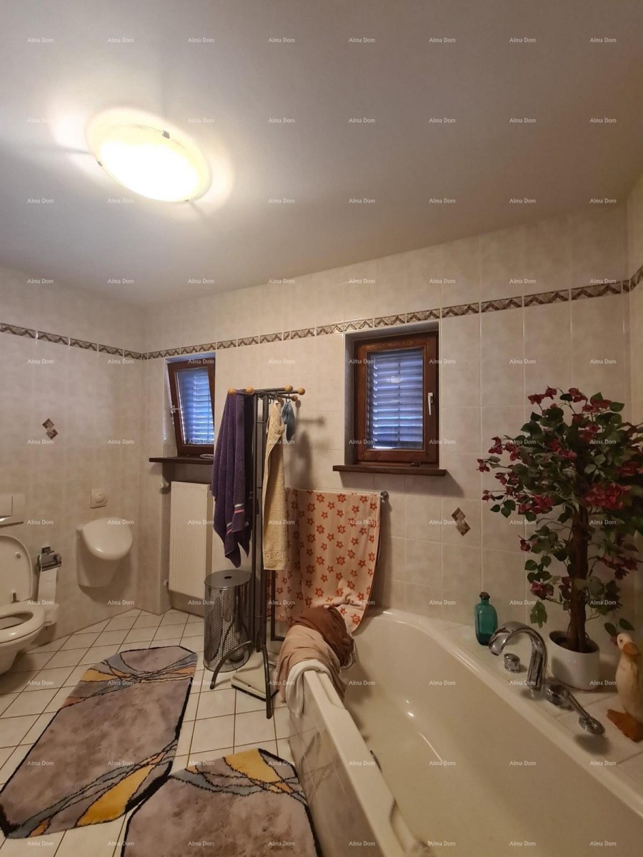 Продажа большого жилого дома, подходящего для инвестиций, Медулин! 12