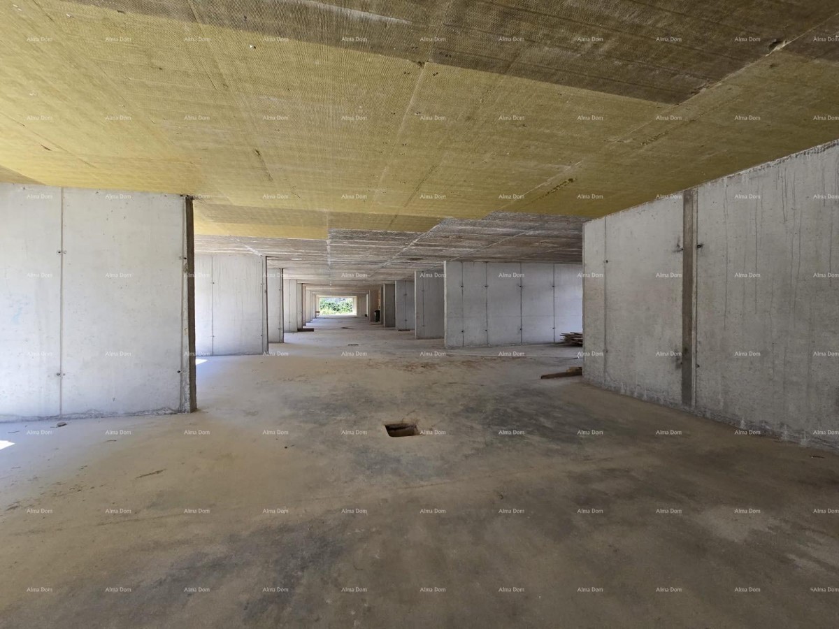 Pula! Multi-family, modern building with an elevator, close to the center. Apartment with a parking space and storage S84. 15