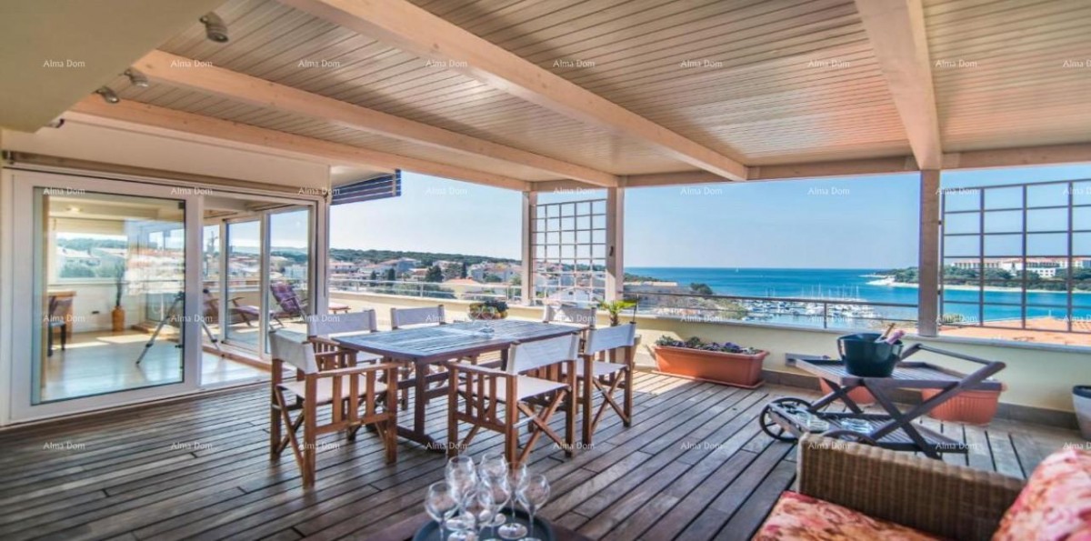 Prodaja - Prelepa kuća s apartmani i restoranom, Pula! Pogled na more! 1