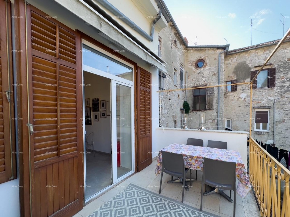 Stiamo vendendo un appartamento ristrutturato nel centro di Pola! 41