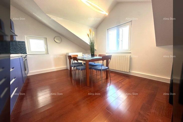 Poreč – Spacious penthouse with a large terrace and sea view 5