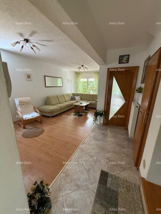 Na prodajo dvojna hiša v Poreču, 2 km od morja 15