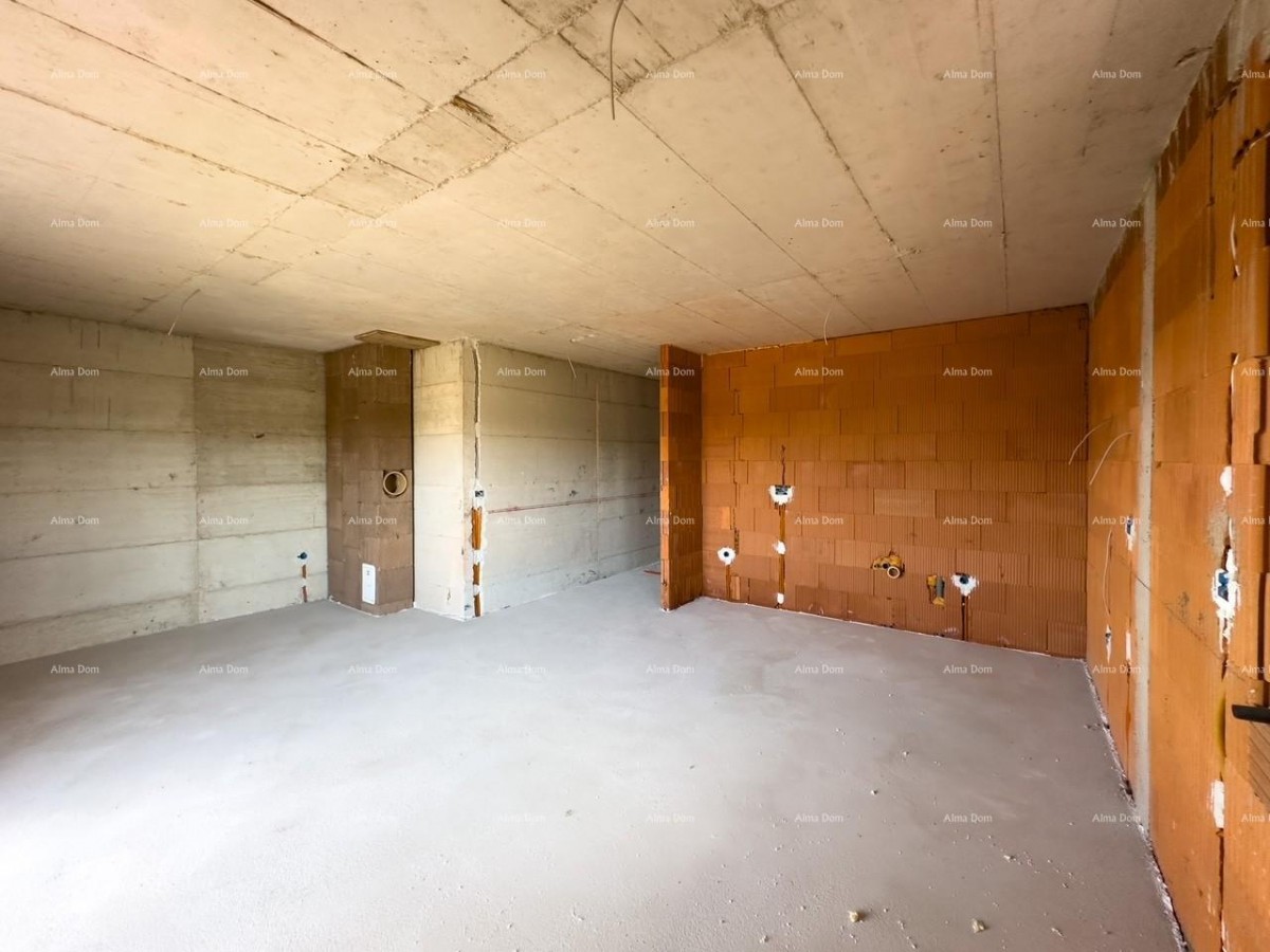 Продается квартира с видом на море, Перой 22