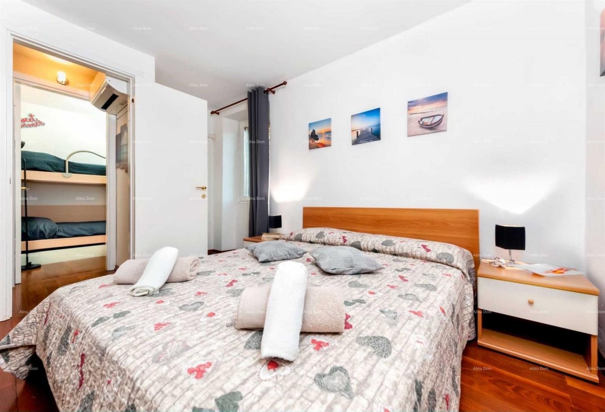 Rovinj – Apartment with a Sea View in the Heart of the City, 50 m from the Sea 11