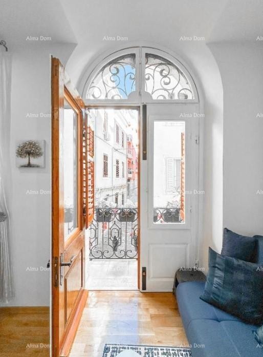 Luxury Apartment in the Heart of Pula – 122 m² 3