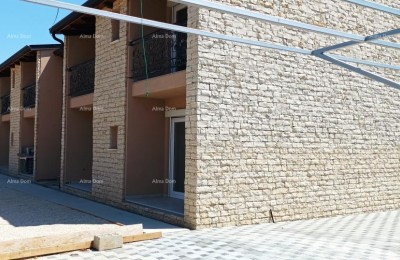 Novoizgrađena apartmanska zgrada u blizini Rovinja