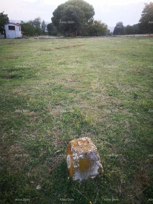 SVETI MARTIN, TERRENO EDILIZIO DI 1.031 m² CON PERMESSO EDILIZIO 8