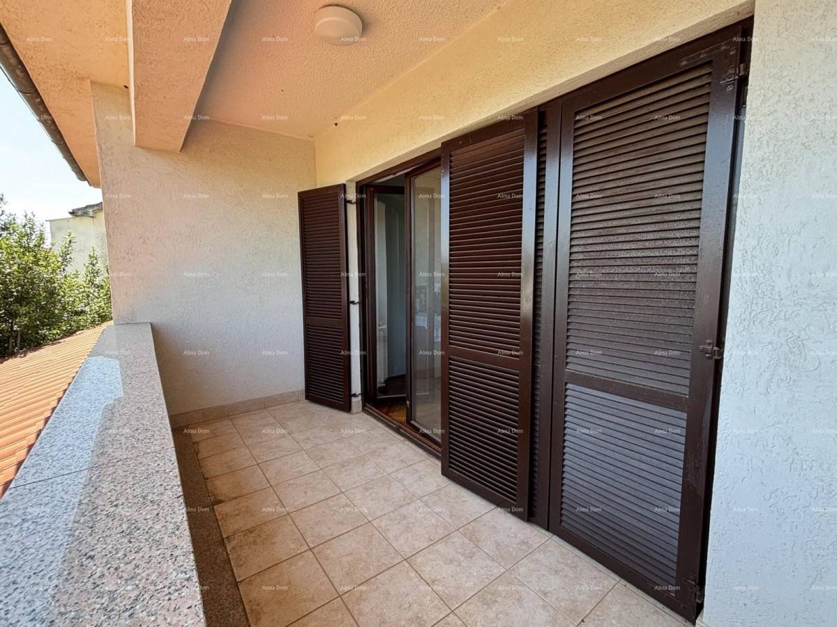 VALBANDON - House with two apartments - ideal for family life or investment 24