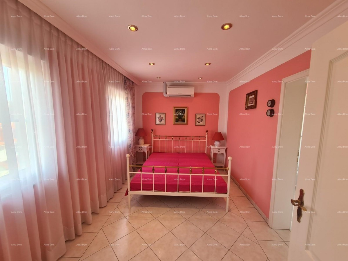 Detached family house near the sea! 16