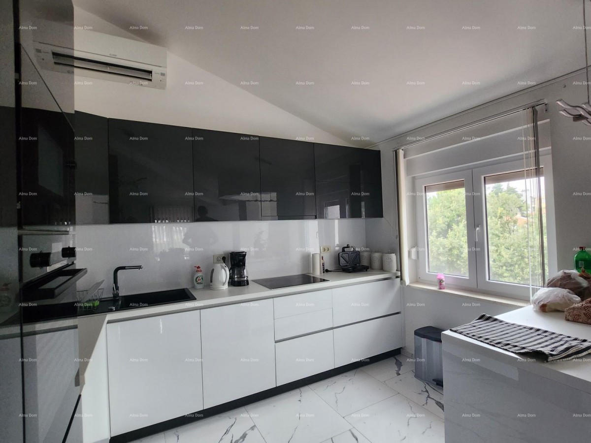 Pješčana uvala, prvi red do mora. Apartman sa pogledom na more. 9