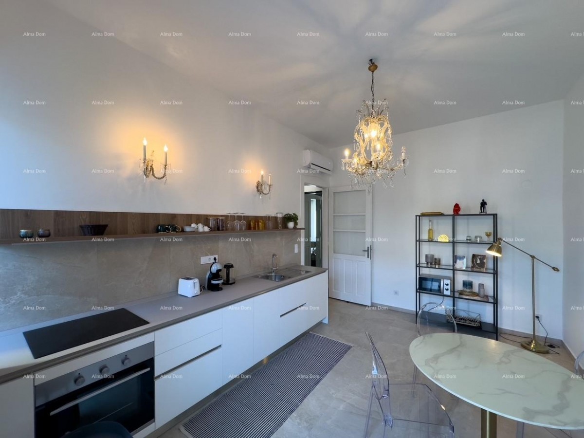 Prodajemo renoviran stan u centru Pule! 39