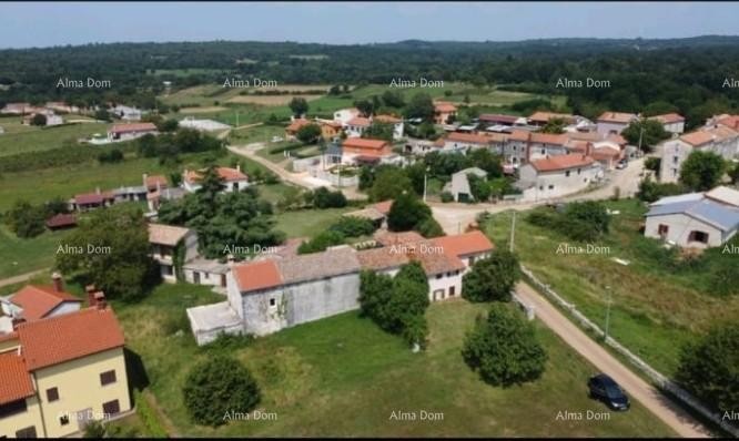 Na prodaj stara kamnita hiša s zemljiščem v Barbanu – idealno za počitniško hišo 10