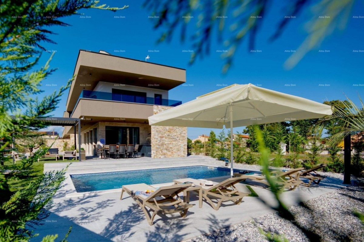 Moderna villa s bazenom i saunom, Marčana! 4