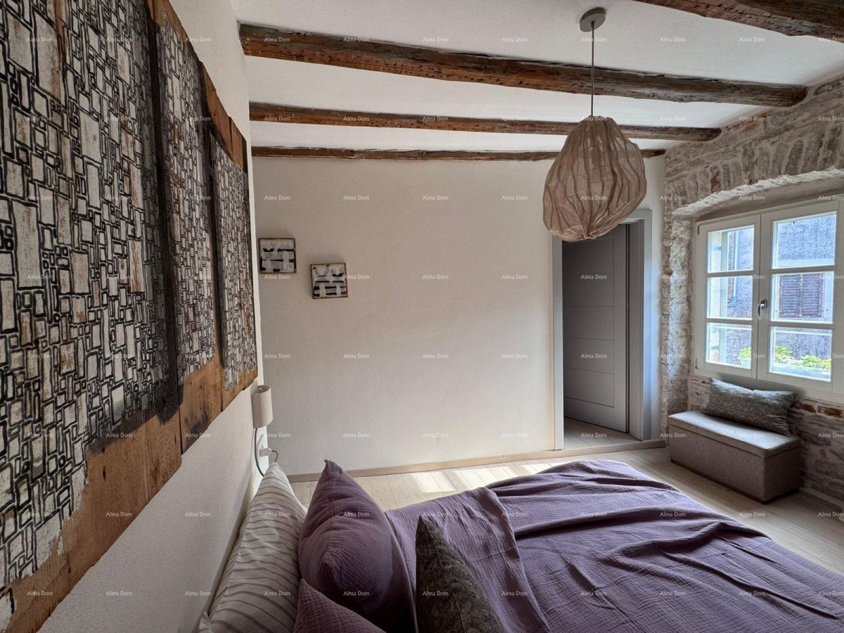 Bale – completely renovated stone house in the center, 116 m² 31