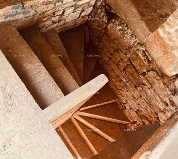 Prodajemo kamenu kuću u blizini Poreča, Sveti Lovreč. 7