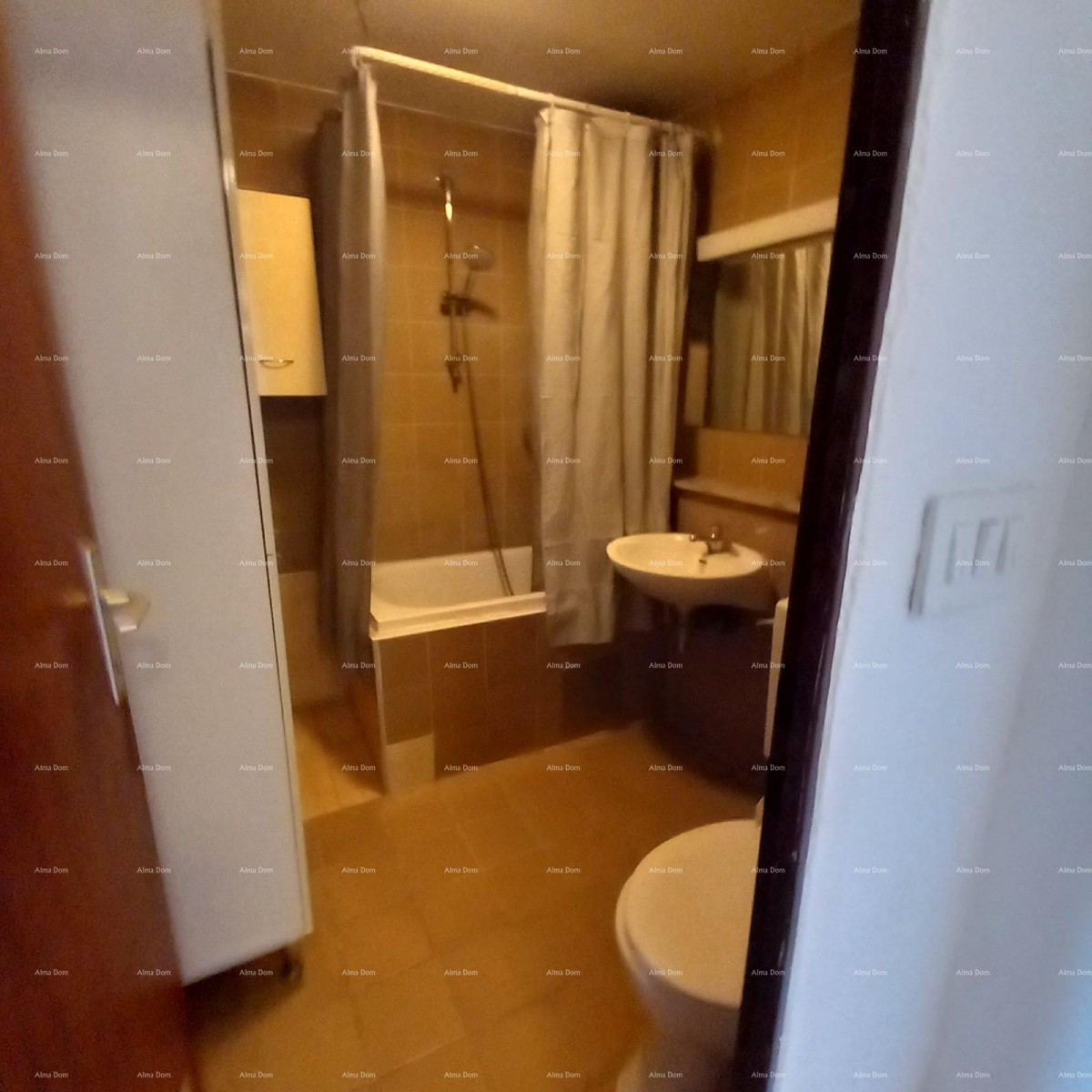 Prodaje se stan u Puli – 68 m² KOPARSKA ULICA. 18