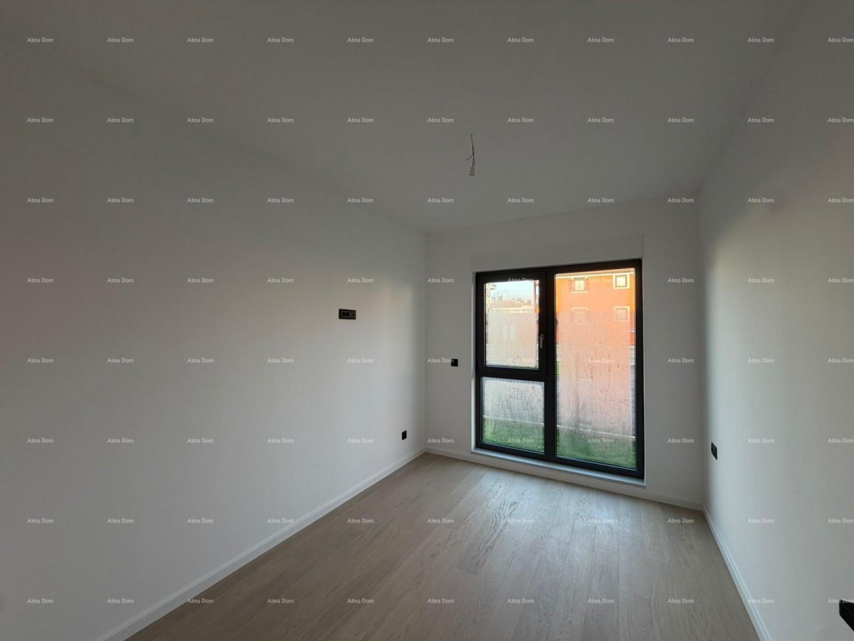 УМАГ – Новостройка! Квартира с садом и террасой в современном жилом комплексе, 0-16 30