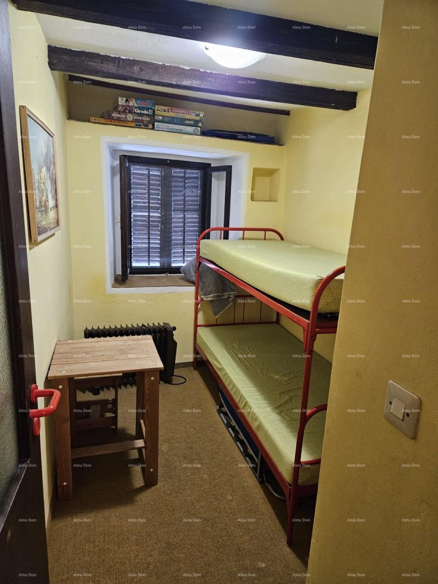 Перо́ж! Дом в ряду! 19