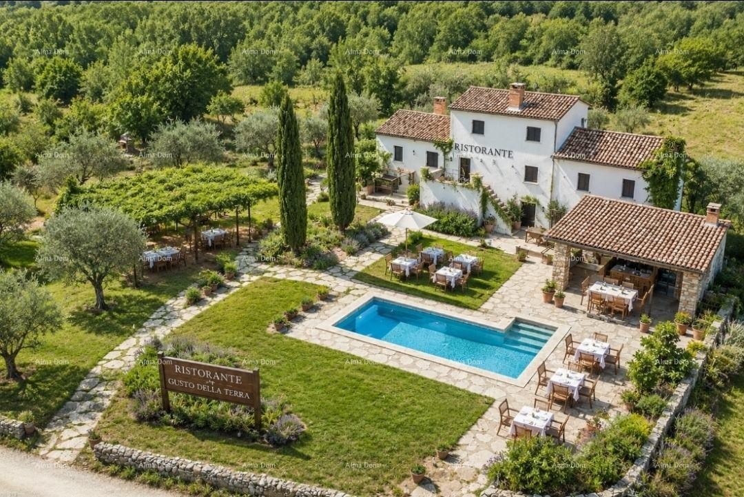 VILLA ISTRA CON PISCINA E 4.000 m² DI TERRENO – OPRTALJ 4
