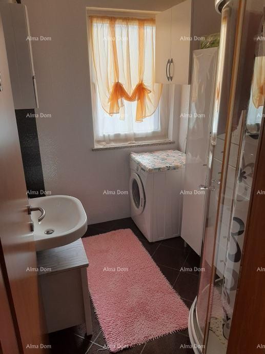 Prodaje se stan 50 m² –  Umag 8