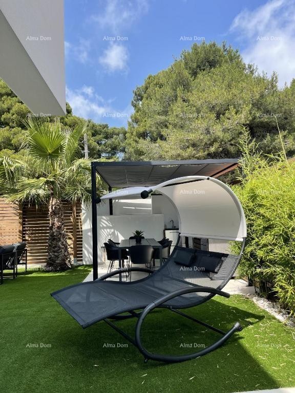 Moderna vila s panoramskim pogledom na morje v Medulinu! 15