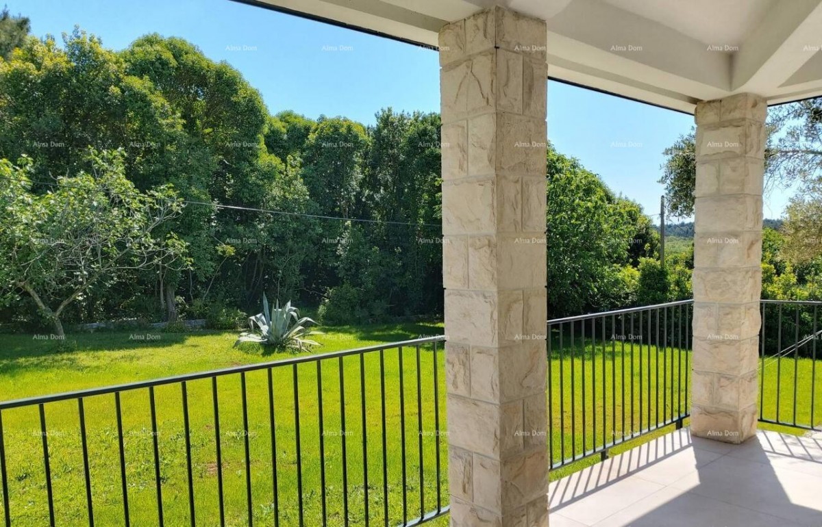 UMAG – Hiša s bazenom in tremi ločenimi apartmaji 12