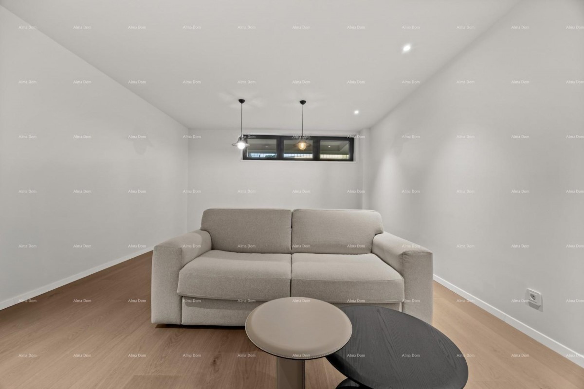 House Umag 38