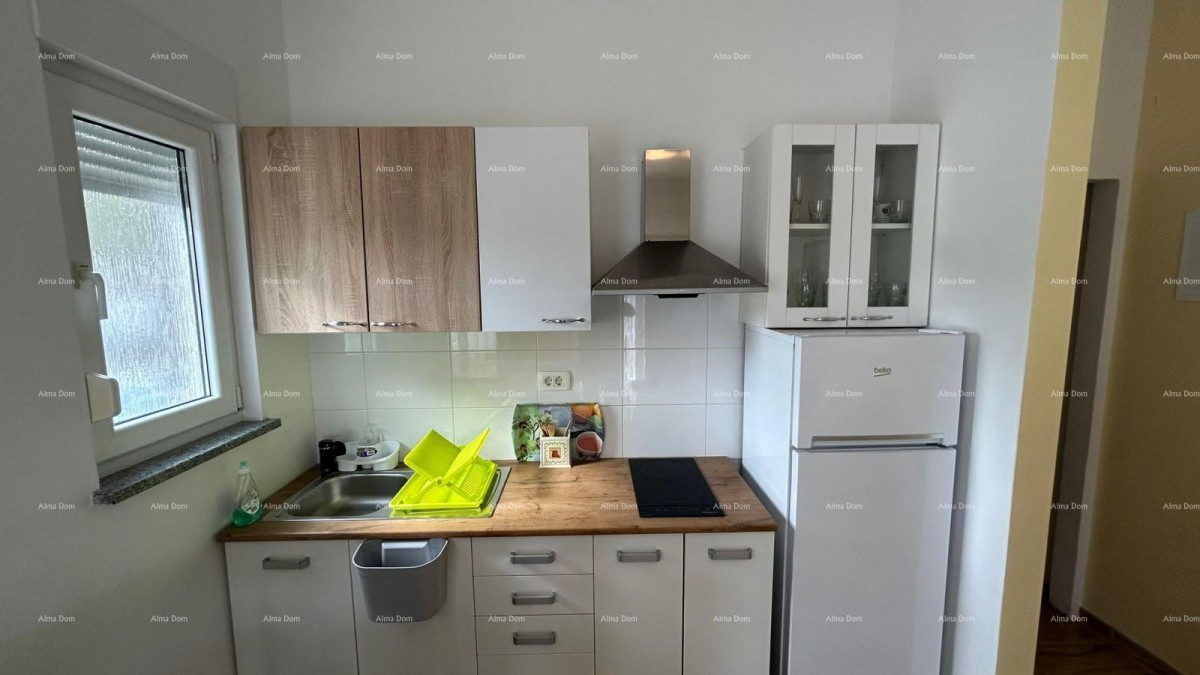 Prodajemo kuću sa više apartmana i bazenom. Pula Veli vrh. 43