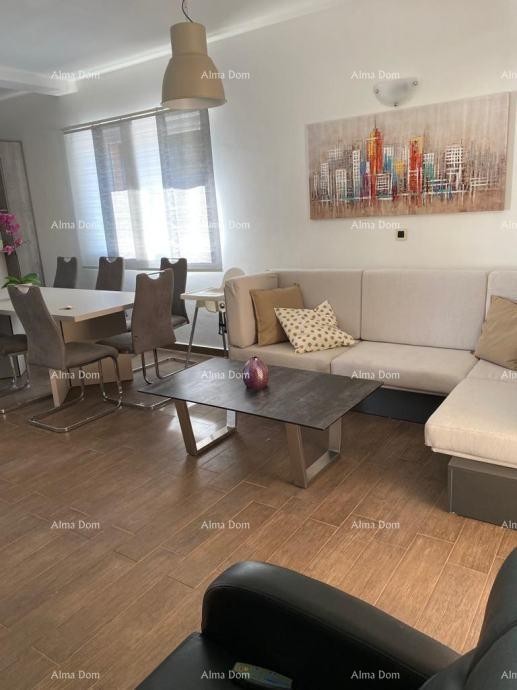 Продается дом, 200 м², с бассейнoм , Рашa 4