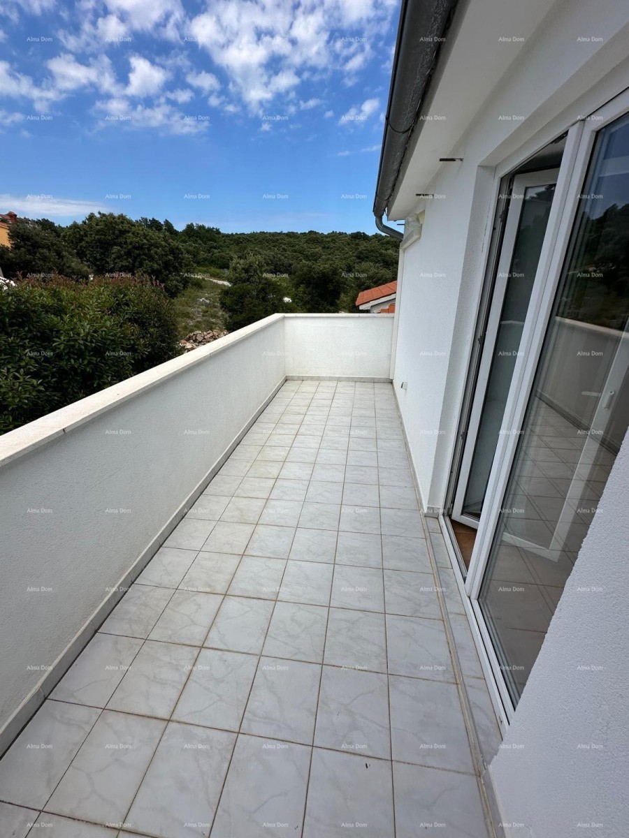 STAN – DUGA UVALA, 40 m² + TERASE! 1