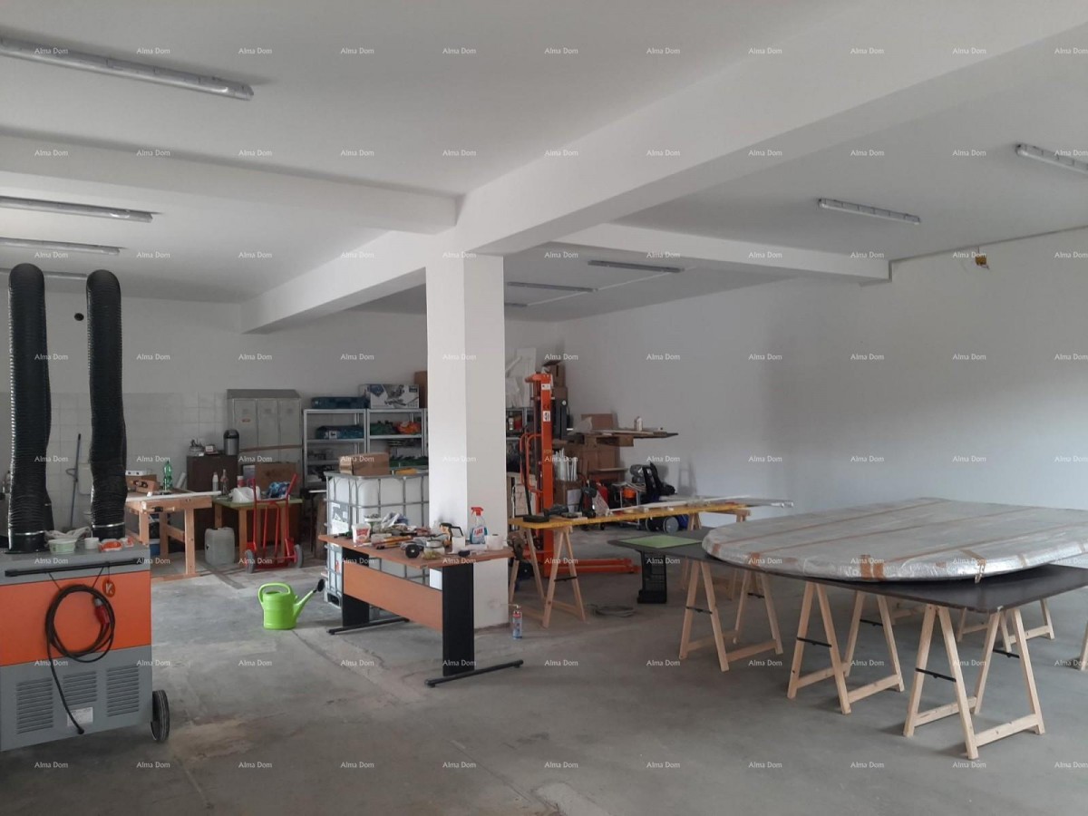 Casa con grande potenziale di investimento – Pola 14