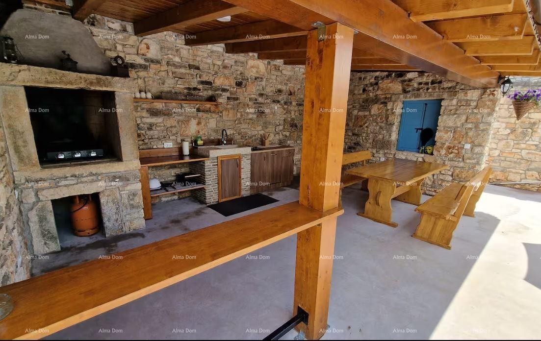 Renovated Istrian stone house with swimming pool 11